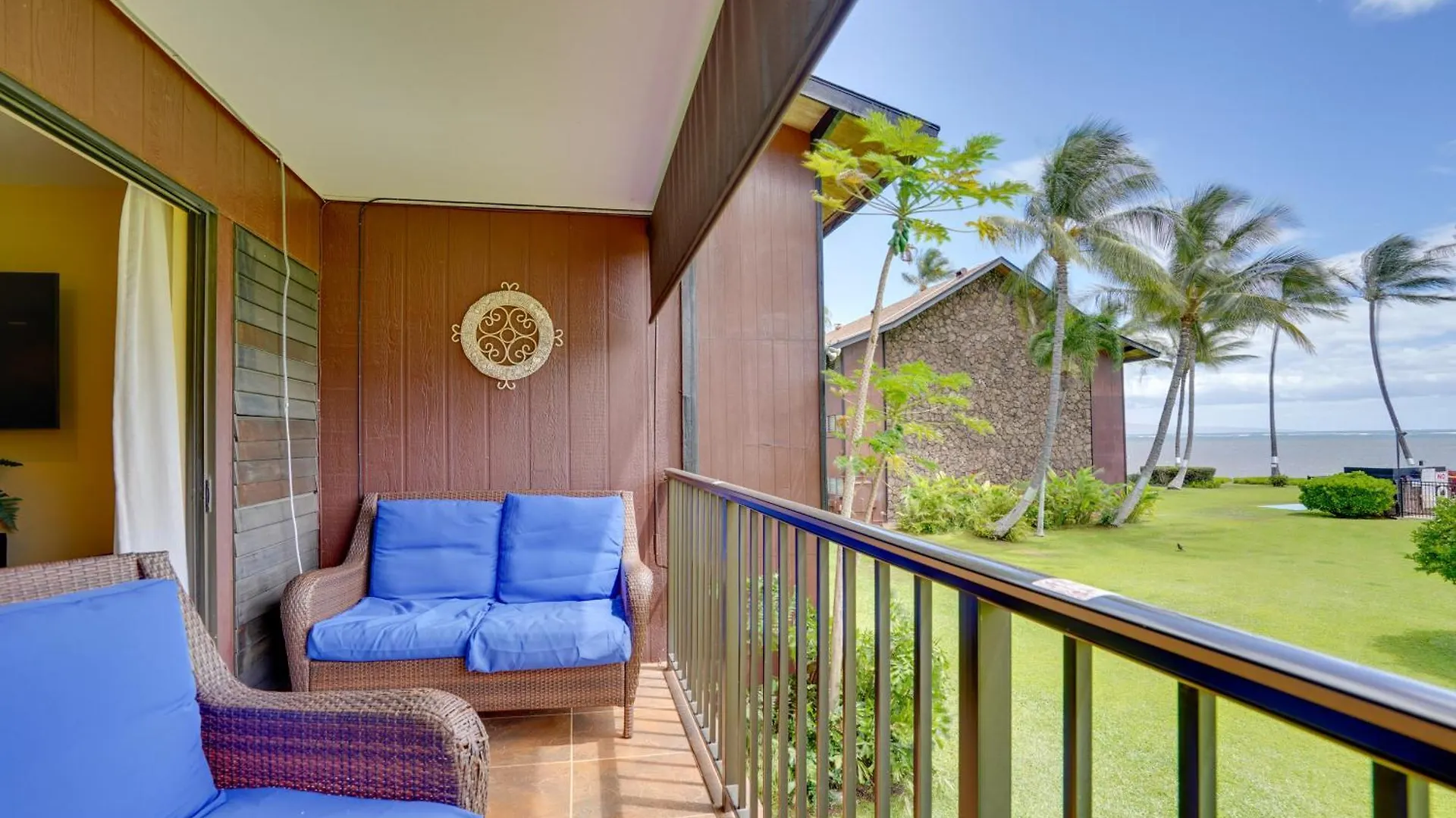 Breezy Kaunakakai Retreat With Community Pool!